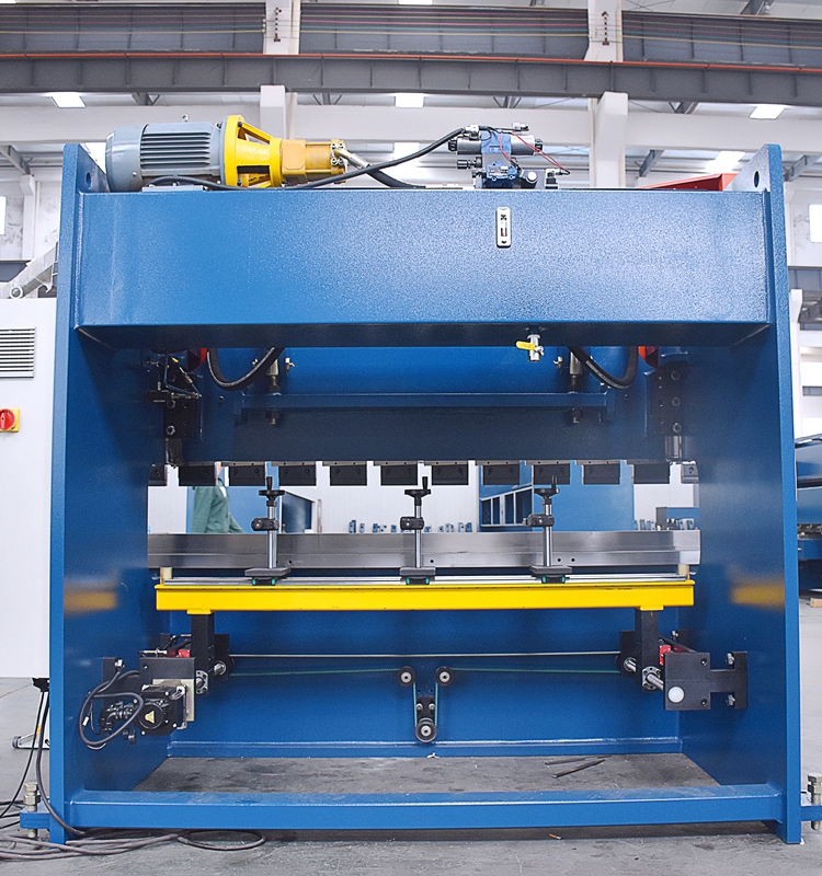 מכונות כיפוף מתכת 100t Cnc, בלם לחיצה על גיליונות Cnc 3200 מ"מ עם E21